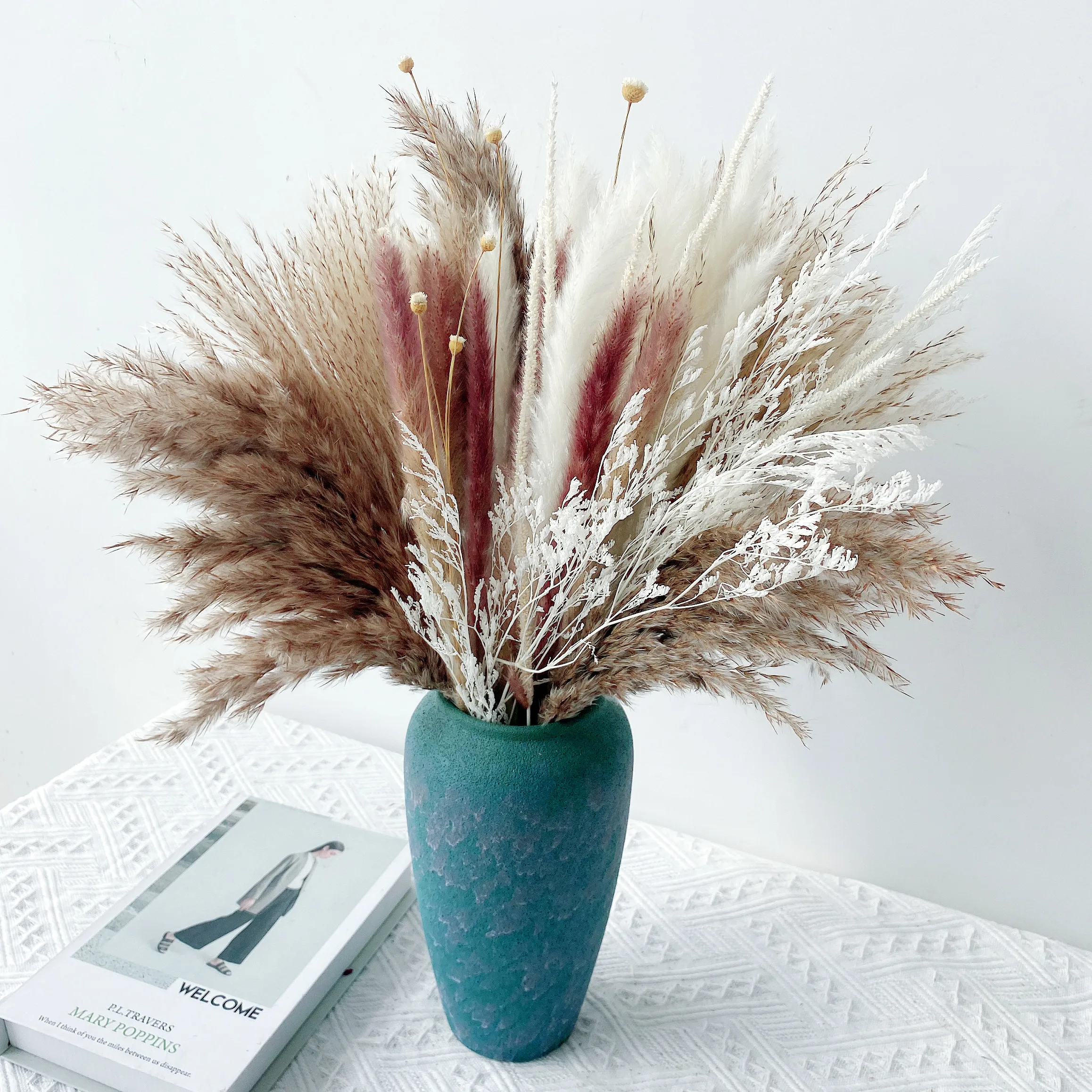 100Pcs/lot Pampas Bouquet Set Decoration Fluffy Natural Dried Flowers Living Room Decoration Pampa Grass Bouquet Boho Home Decor
100Pcs/lot Pampas Bouquet Set Decoration Fluffy Natural Dried Flowers Living Room Decoration Pampa Grass Bouquet Boho Home Decor
