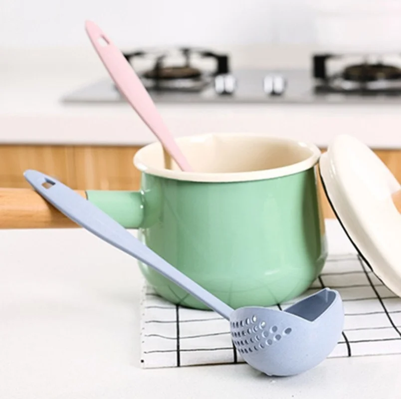 Soup Spoon Long Handle Kitchen Strainer Solid Color Cooking Colander Kitchen Scoop Plastic Tableware Colander Hot
Soup Spoon Long Handle Kitchen Strainer Solid Color Cooking Colander Kitchen Scoop Plastic Tableware Colander Hot