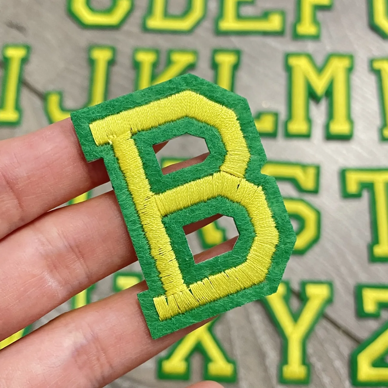 5CM Letter Patches Embroidered Patch Iron on For Clothing Alphabet ABCD EFG HIJK LMN OPQ RST UVW XYZ for Clothes DIY Accessories
5CM Letter Patches Embroidered Patch Iron on For Clothing Alphabet ABCD EFG HIJK LMN OPQ RST UVW XYZ for Clothes DIY Accessories