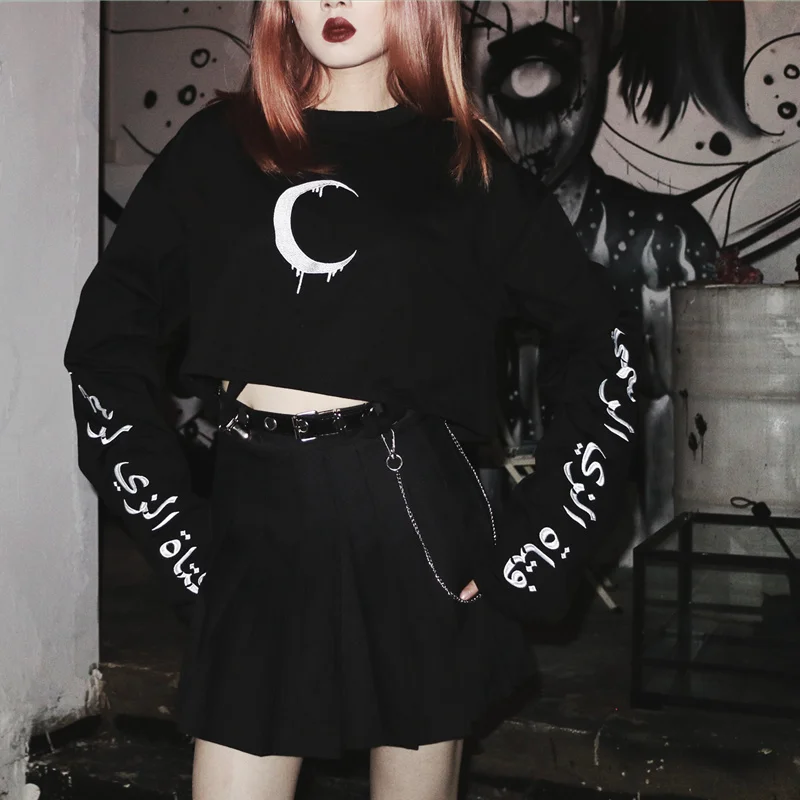 Rosetic Ne Designed Goth Lady Long Sleeve T-shirt Moon Printing Patchwork Round Neck Pullover Loose Gothic Style Fall Women Top
Rosetic Ne Designed Goth Lady Long Sleeve T-shirt Moon Printing Patchwork Round Neck Pullover Loose Gothic Style Fall Women Top