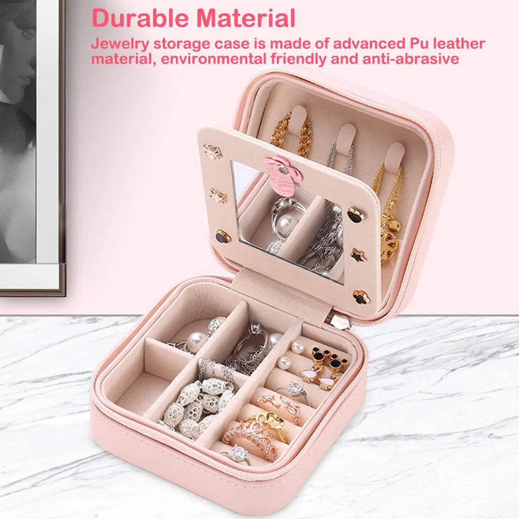 Женская двухслойная шкатулка для ювелирных изделий с зеркалом, косметика, большая емкость, органайзер для часов и сережек
Женская двухслойная шкатулка для ювелирных изделий с зеркалом, косметика, большая емкость, органайзер для часов и сережек