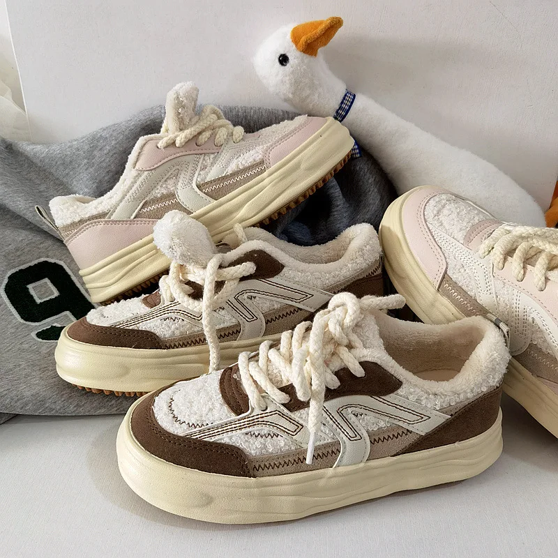 2022 Winter Plush Sneakers Women's Shoes Warm Platform 2023 Cotton Shoes Woman Sports Sneakers Female Vulcanized Shoes Fur Suede
2022 Winter Plush Sneakers Women's Shoes Warm Platform 2023 Cotton Shoes Woman Sports Sneakers Female Vulcanized Shoes Fur Suede