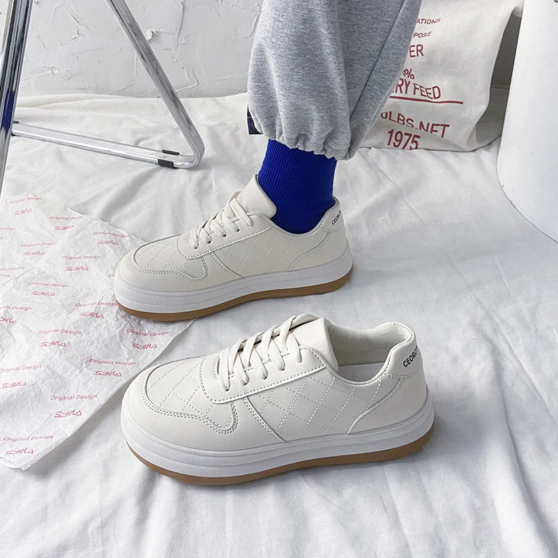 Women's Shoes Platform Casual Female Sneakers All-Match Wedge Basket 2022 Round Toe Autumn Clogs New Summer Cross Sports Small
Women's Shoes Platform Casual Female Sneakers All-Match Wedge Basket 2022 Round Toe Autumn Clogs New Summer Cross Sports Small