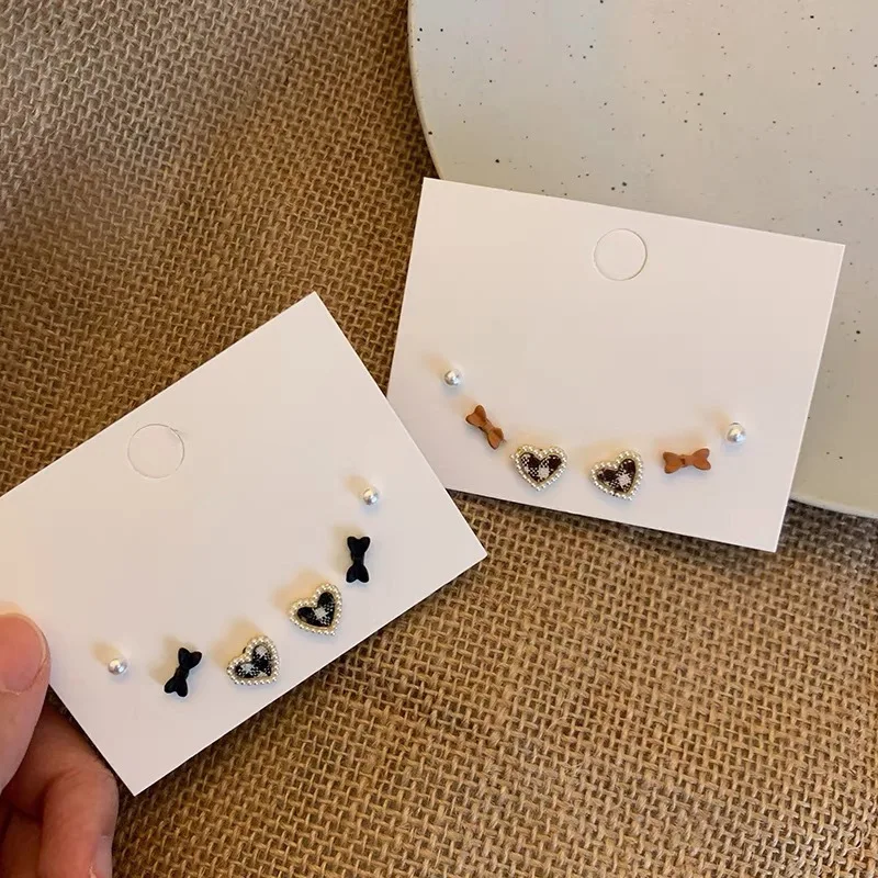 Cute and Small Bowknot Love Earrings Set Female Fashion Wild Pearl Earrings 2021 New Trendy Earrings Stud Earrings Jewelry
Cute and Small Bowknot Love Earrings Set Female Fashion Wild Pearl Earrings 2021 New Trendy Earrings Stud Earrings Jewelry