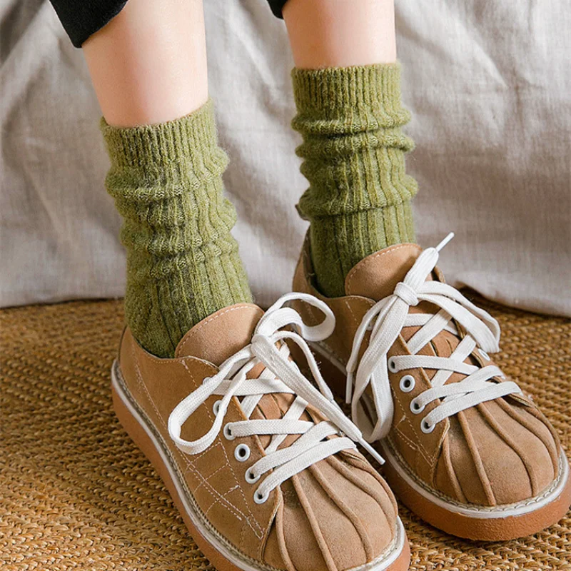 Solid Color Cashmere Wool Socks Autumn Winter Thick Warm Women Socks Japanese Fashion Harajuku Retro Vintage Thermal Crew Socks
Solid Color Cashmere Wool Socks Autumn Winter Thick Warm Women Socks Japanese Fashion Harajuku Retro Vintage Thermal Crew Socks