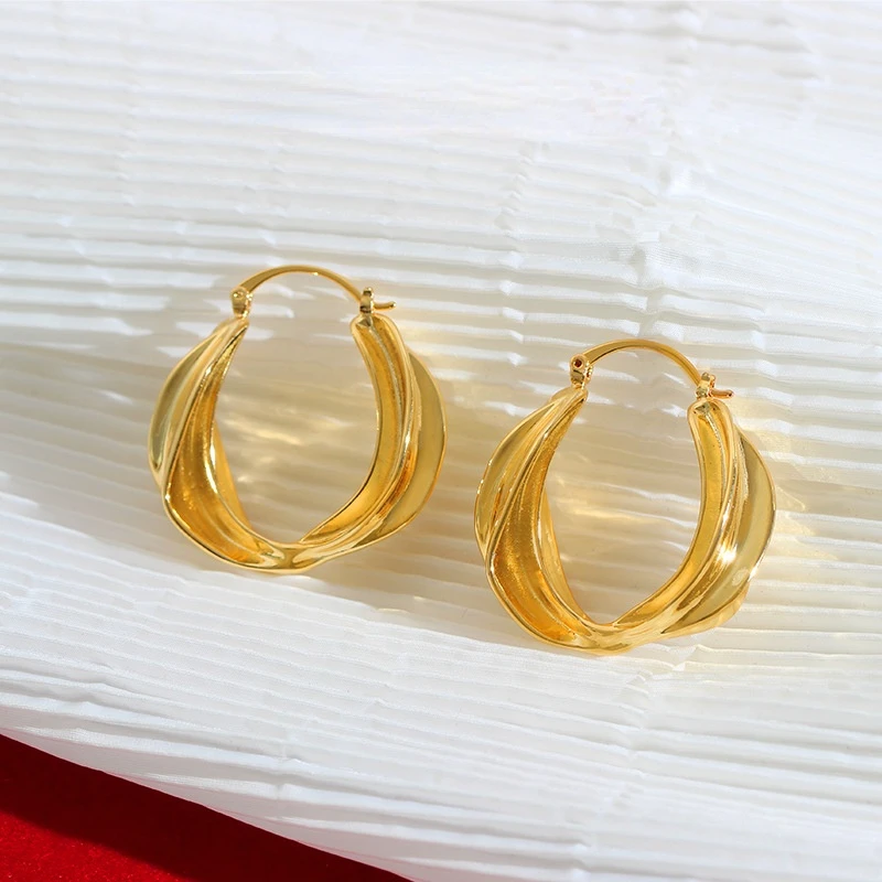 Earrings Female 22 New European And American Ins Retro Brass Twisted Flower Earrings Jewelry
Earrings Female 22 New European And American Ins Retro Brass Twisted Flower Earrings Jewelry