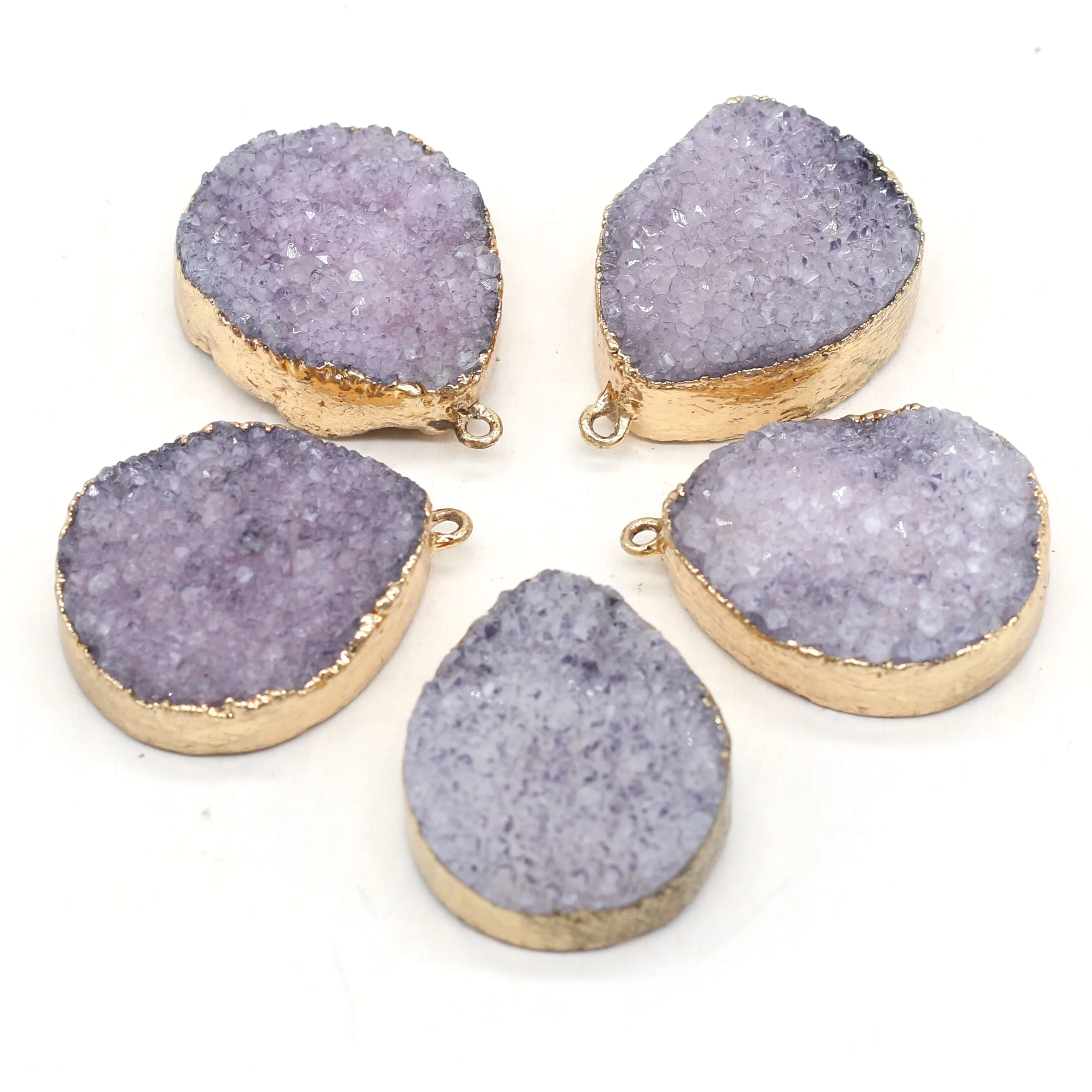 Purple Agate Crystal Bud Natural Stone Gem Drop Pendant Crafts Jewelry Making DIY Necklace Earring Accessories Gift Party26x35mm
Purple Agate Crystal Bud Natural Stone Gem Drop Pendant Crafts Jewelry Making DIY Necklace Earring Accessories Gift Party26x35mm