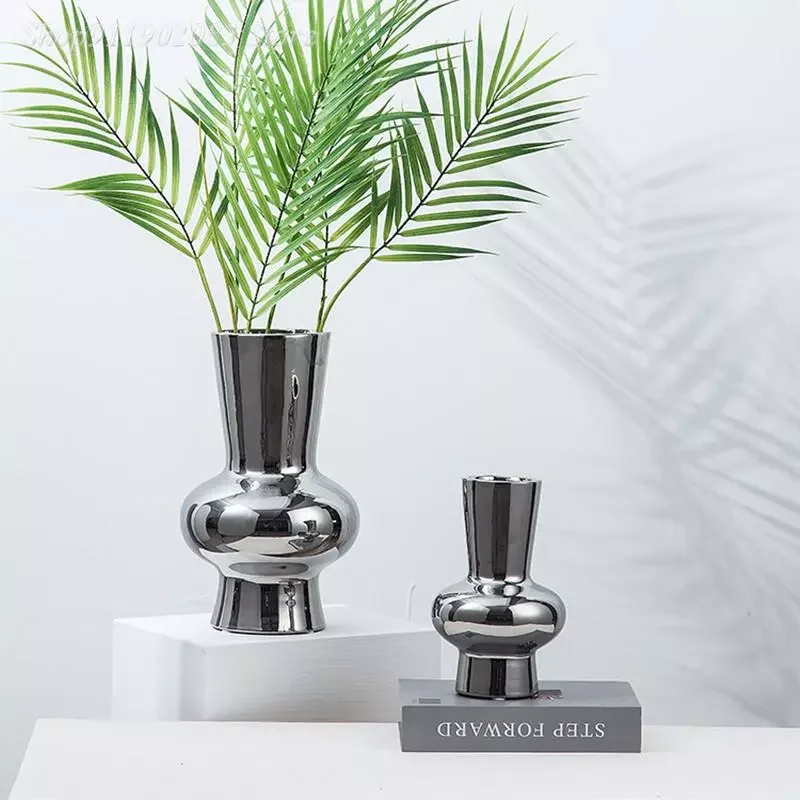 NEW2023 Silver Ceramic Vase Geometric Abstract Arrangement Hydroponics Vase Ceramic Handicraft Ornaments Home Decoration
NEW2023 Silver Ceramic Vase Geometric Abstract Arrangement Hydroponics Vase Ceramic Handicraft Ornaments Home Decoration