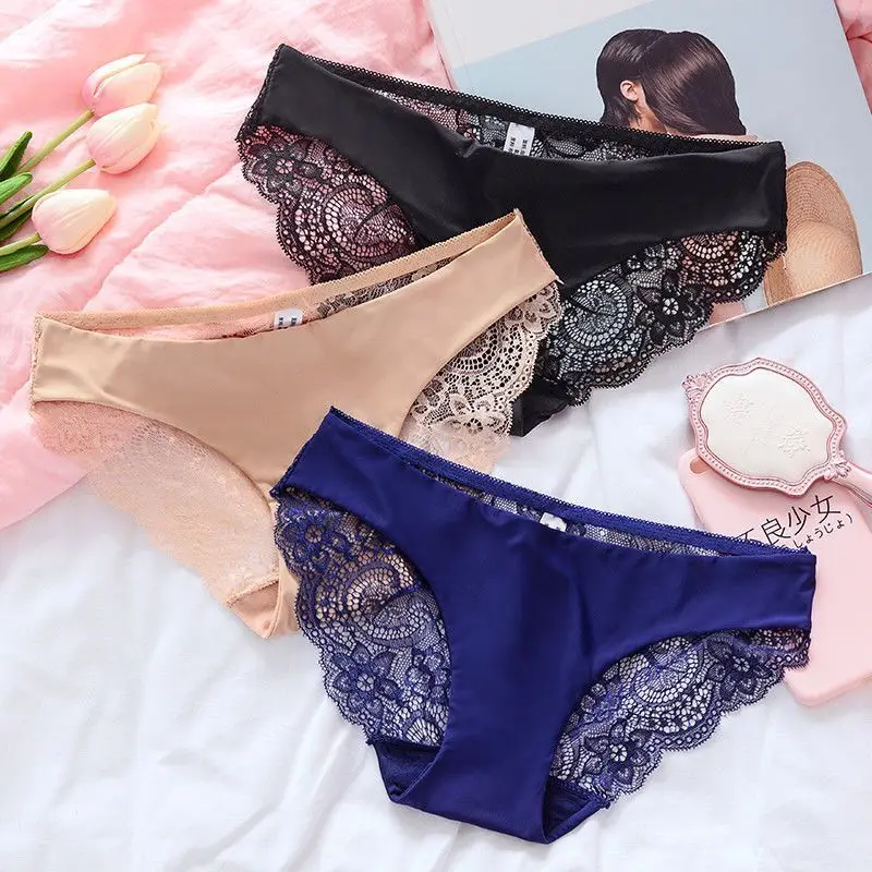 3PCS Lace Women's Panties Hollow Out Breathable Underwear Sexy Lingerie Women Low Waist Briefs Silk Satin Underpants Hot Sale
3PCS Lace Women's Panties Hollow Out Breathable Underwear Sexy Lingerie Women Low Waist Briefs Silk Satin Underpants Hot Sale