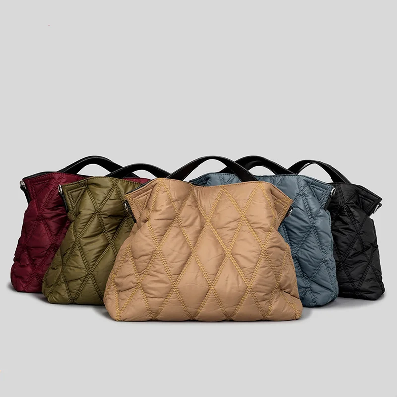 

Winter Large Capacity Down Nylon Padded Tote Bag Designer Lingge Quilted Shoulder Crossbody Bag for Women Sapce Cotton Handbag