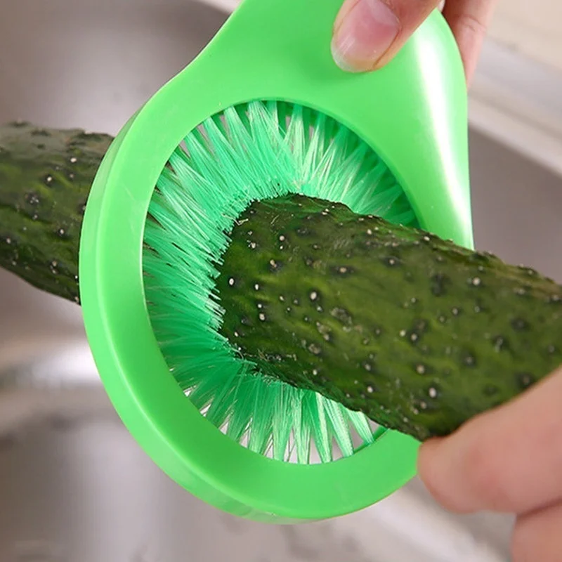 Fruit and vegetable cleaning tools Corn yam radish washing round vegetable surface cleaning kitchen tools (color random)
Fruit and vegetable cleaning tools Corn yam radish washing round vegetable surface cleaning kitchen tools (color random)