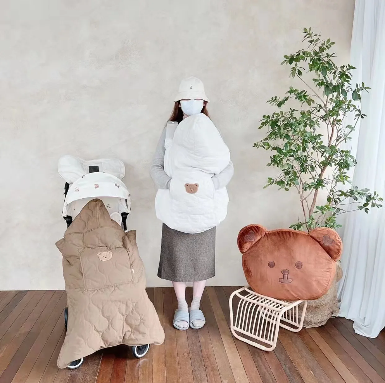 Baby Blanket Coral Fleece Embroidered Bear Winter Comforter Baby Clothes Warm Stroller Blanket Infant Cloak Nap Cover Outwear
Baby Blanket Coral Fleece Embroidered Bear Winter Comforter Baby Clothes Warm Stroller Blanket Infant Cloak Nap Cover Outwear