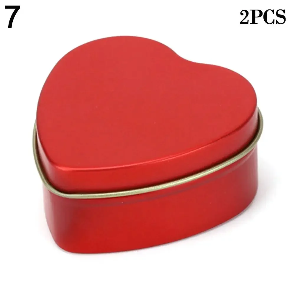 Металлическая банка в форме сердца
Металлическая банка в форме сердца