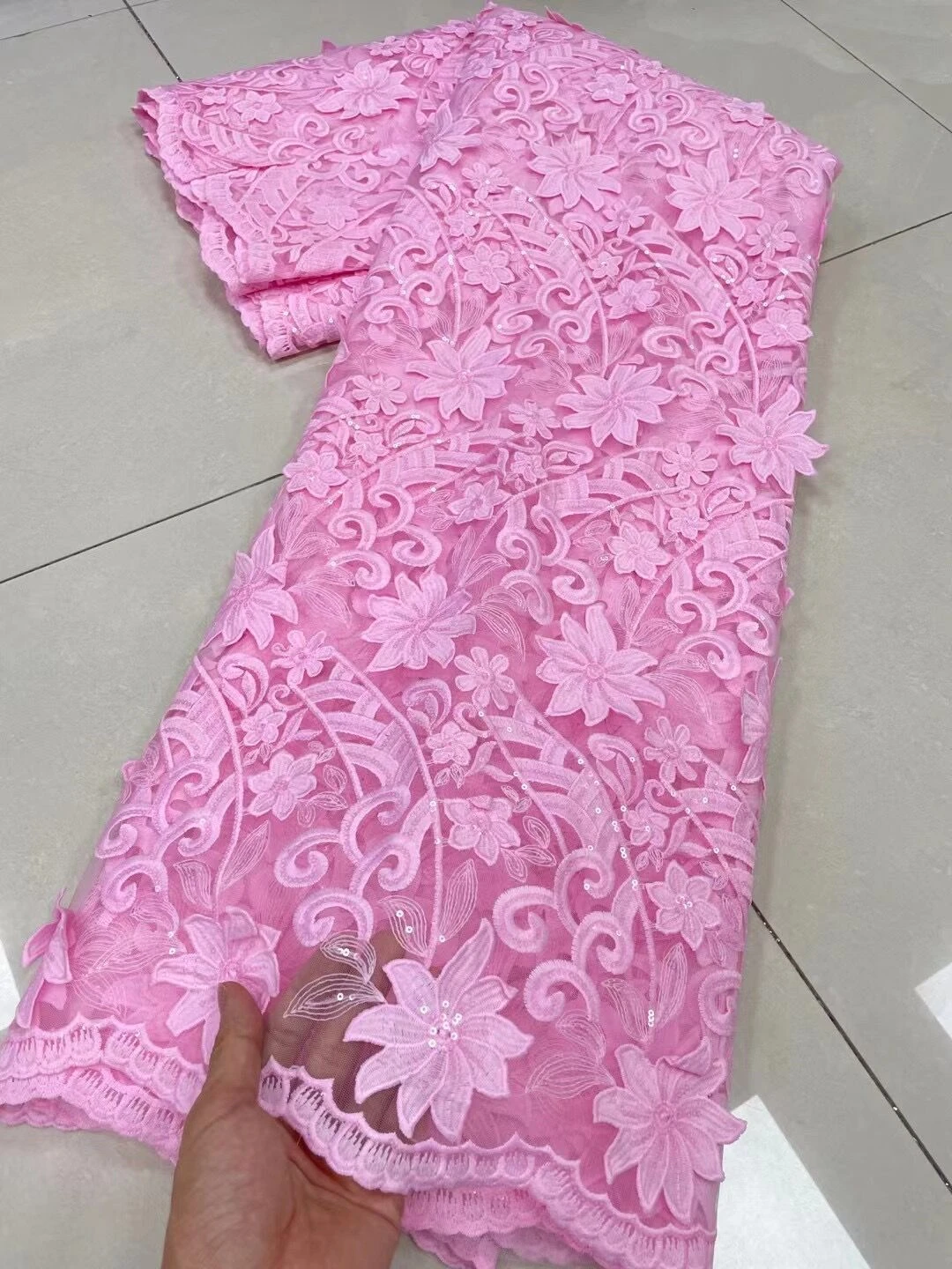 New High Quality Emerald Beads African Tulle Lace French Mesh Lace Fabric Embroidery With Sequins For Party Dress JL152
New High Quality Emerald Beads African Tulle Lace French Mesh Lace Fabric Embroidery With Sequins For Party Dress JL152