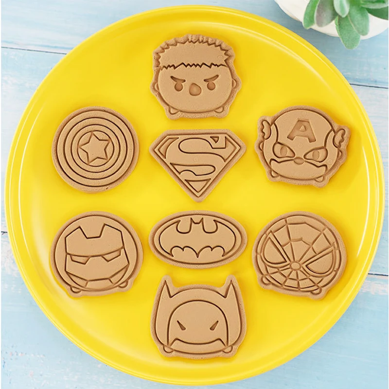 8/16/18 Pcs Cartoon Superhero Cookie Cutters Iron-Man Spider Man Biscuit Mould Anime Baking Mould Cookie Pastry Bakeware Tools
8/16/18 Pcs Cartoon Superhero Cookie Cutters Iron-Man Spider Man Biscuit Mould Anime Baking Mould Cookie Pastry Bakeware Tools