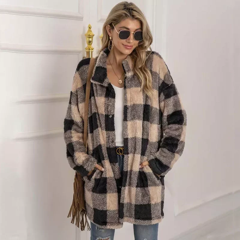 2022New Long Faux Fur Coat Women Plaid Jacket Winter Coat Women Long Sleeve Fluffy Teddy Jacket Ladies Warm Plush Jacket Female
2022New Long Faux Fur Coat Women Plaid Jacket Winter Coat Women Long Sleeve Fluffy Teddy Jacket Ladies Warm Plush Jacket Female