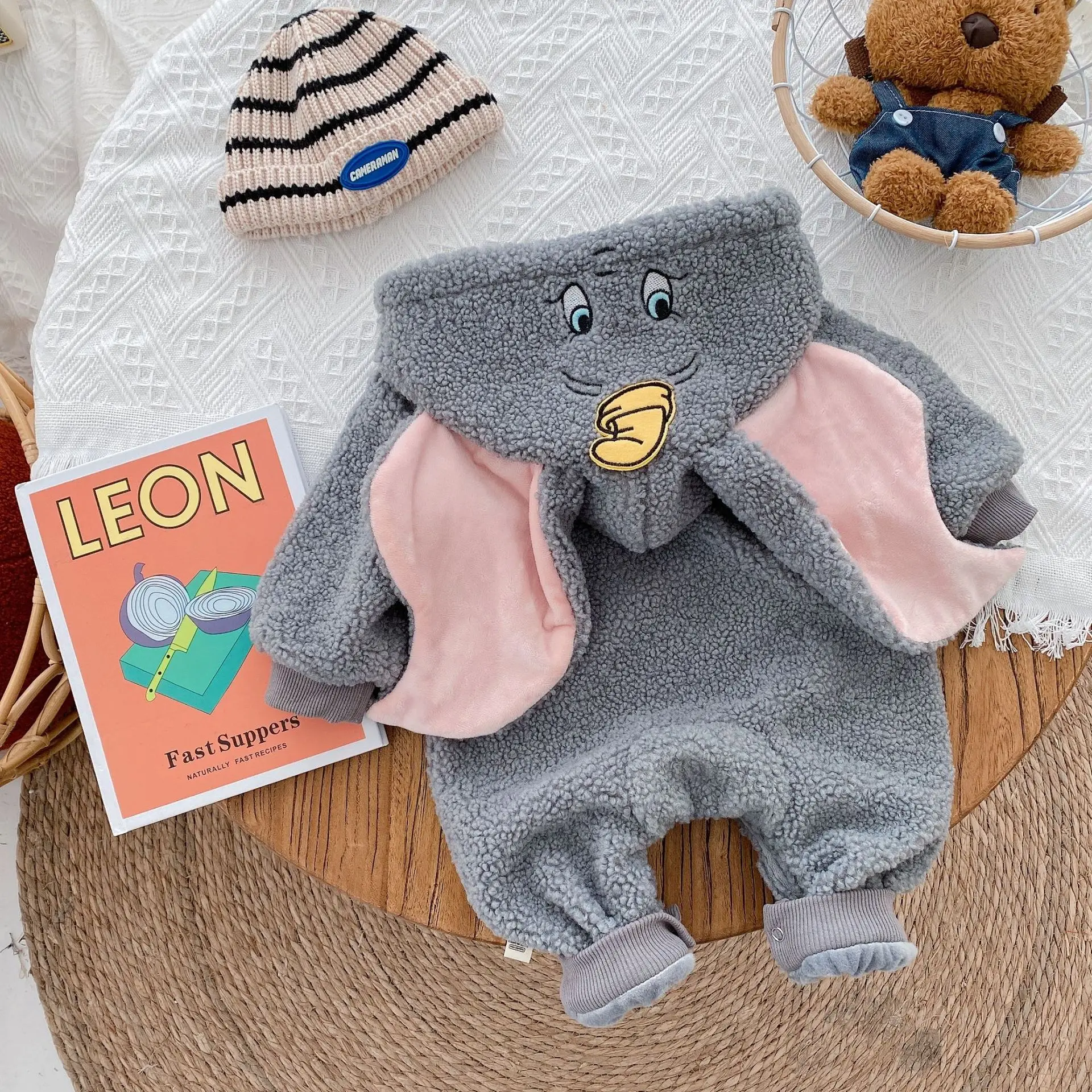 Baby Cartoon Romper Newborn Hooded Infant Clothing Boys Girls Pajamas Animal Onesie Jumpsuit Costumes Flannel Baby Rompers
Baby Cartoon Romper Newborn Hooded Infant Clothing Boys Girls Pajamas Animal Onesie Jumpsuit Costumes Flannel Baby Rompers