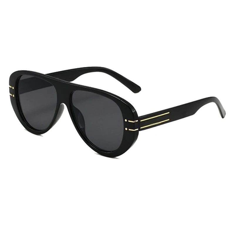 

Wholesale Top Luxury Sunglasses Lens Designer Womens Mens Goggle Senior Eyewearoutdoor Sunshade Fashion Classic Lady Eyeglasses