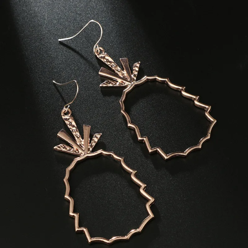 Women Alloy Hollow Pineapple Metal Fruit Vintage Dangle Earrings Temperament Earing Fashion Jewelry 2022
Women Alloy Hollow Pineapple Metal Fruit Vintage Dangle Earrings Temperament Earing Fashion Jewelry 2022