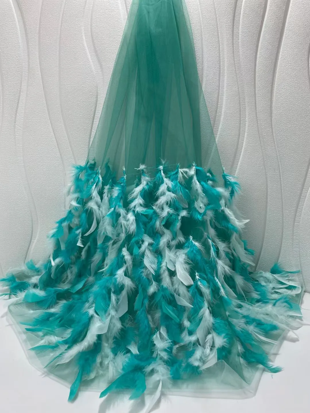 High Quality African French Feather Multicolor Embroidery 3D Stereoscopic Swiss Net Tulle Mesh Lace Fabric For Dress 5Y/Lot
High Quality African French Feather Multicolor Embroidery 3D Stereoscopic Swiss Net Tulle Mesh Lace Fabric For Dress 5Y/Lot