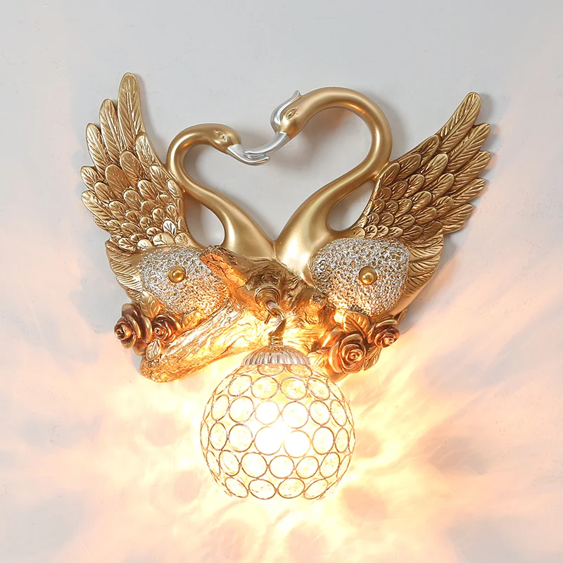 Loving Swans Wall Lights Sconce Gold Luxury Crystal Lighting Fixtures for Living Room Decoration Bedroom Mirror Wall Bird Lamp
Loving Swans Wall Lights Sconce Gold Luxury Crystal Lighting Fixtures for Living Room Decoration Bedroom Mirror Wall Bird Lamp