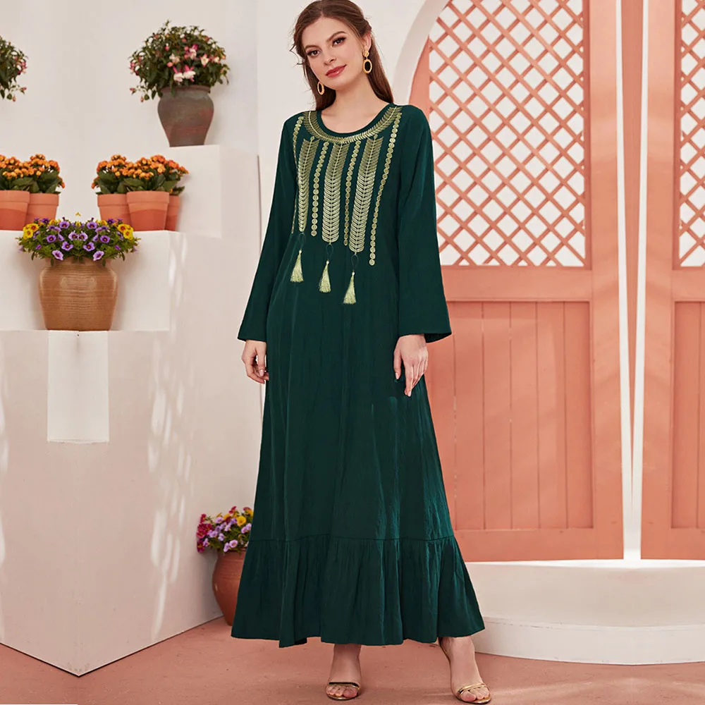 2022 Women Dress Long Sleeve Dress Fashion Fringed Gold Embroidered Dress Casual Abaya Maxi Dress Muslim Fashion Dubai 3XL
2022 Women Dress Long Sleeve Dress Fashion Fringed Gold Embroidered Dress Casual Abaya Maxi Dress Muslim Fashion Dubai 3XL