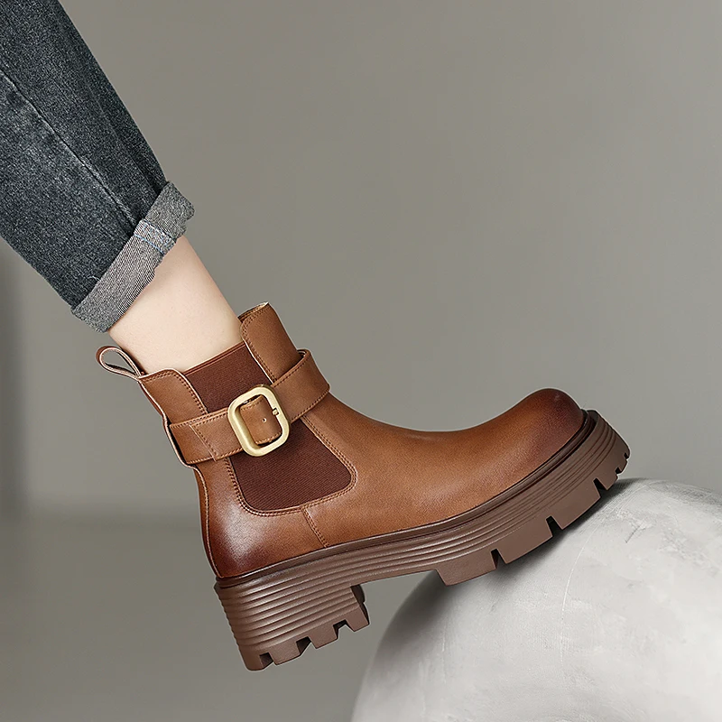 2022 new Autumn and winter Women ankle boots natural leather 22-24.5CM cowhide Chelsea boots Vintage belt buckle platform boots
2022 new Autumn and winter Women ankle boots natural leather 22-24.5CM cowhide Chelsea boots Vintage belt buckle platform boots