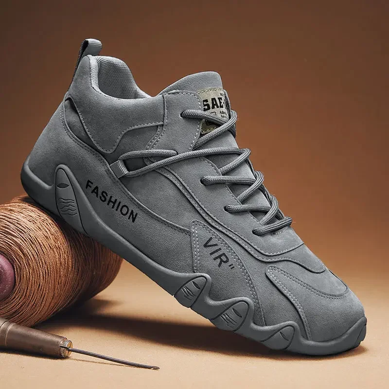 Shoes for Men Casual Sports Shoes Leather 2023 New Anti Slip Men High Top Shoes Short Boots Comfortable Men Walking Sneakers
Shoes for Men Casual Sports Shoes Leather 2023 New Anti Slip Men High Top Shoes Short Boots Comfortable Men Walking Sneakers