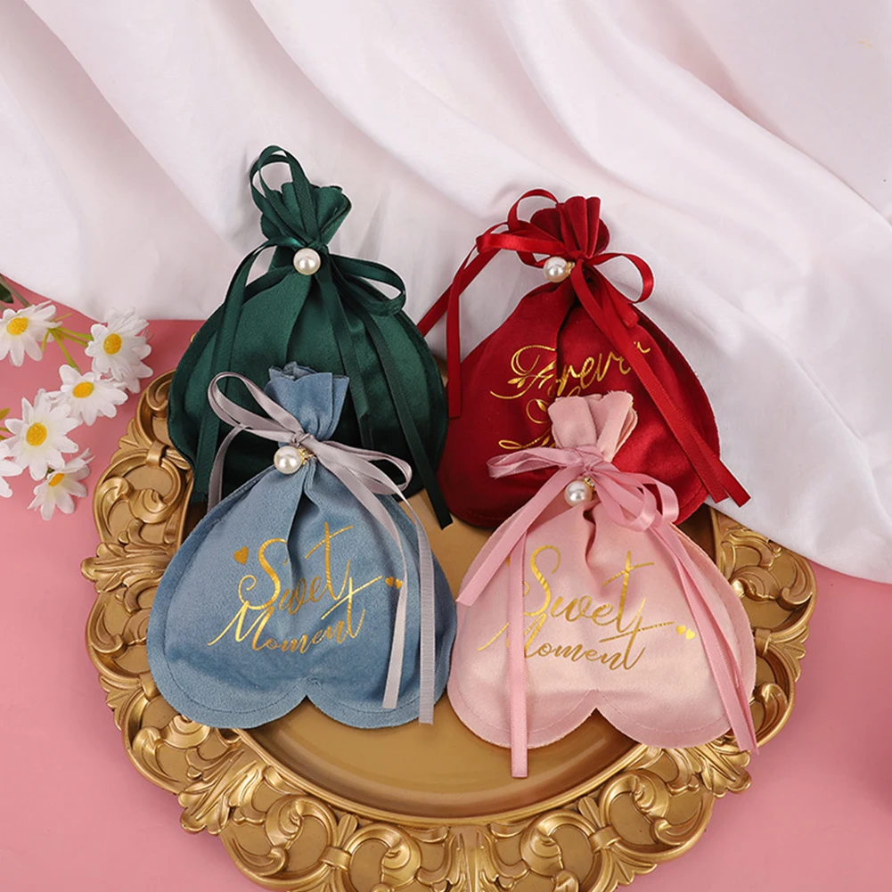 10pcs Love Heart Candy Bages Velvet Gift Bag Shower Wedding Favors Birthday Gifts Bag 2022 Happy Easter Decor Party Supplies
10pcs Love Heart Candy Bages Velvet Gift Bag Shower Wedding Favors Birthday Gifts Bag 2022 Happy Easter Decor Party Supplies