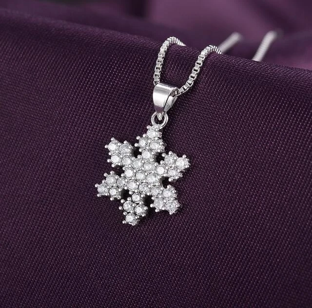 ANGLANG New Fashion Snow White Cubic Zirconia Small Pendant Necklace Silver Color Bijoux Collier Elegant Women Jewelry Gifts
ANGLANG New Fashion Snow White Cubic Zirconia Small Pendant Necklace Silver Color Bijoux Collier Elegant Women Jewelry Gifts