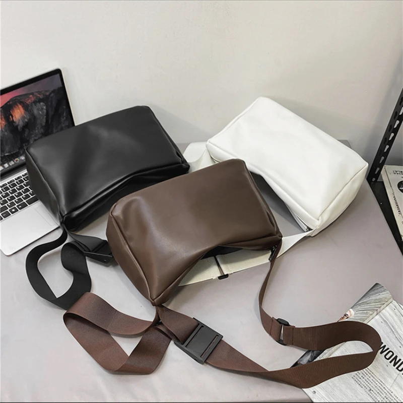 Fashion Soft Face Messenger Bag Men's and Women's Shoulder Bags Simple Large Capacity Tote Bags Girls Shopping Handbag
Fashion Soft Face Messenger Bag Men's and Women's Shoulder Bags Simple Large Capacity Tote Bags Girls Shopping Handbag