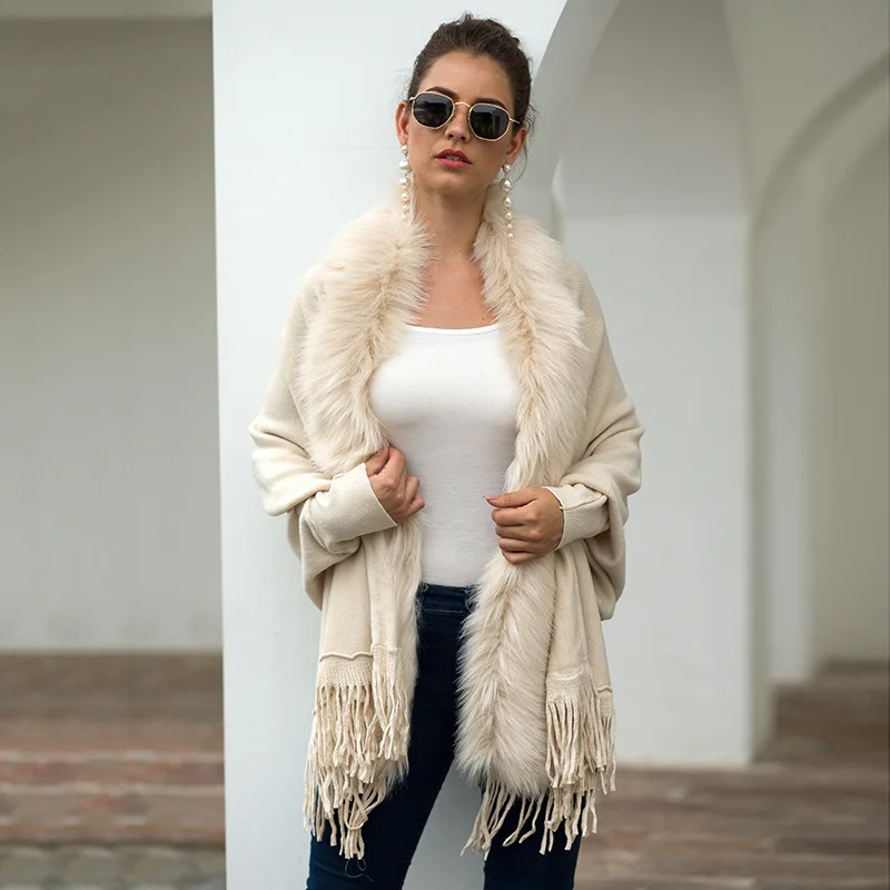 Women Elegant Warm Cashmere Cloak Tassel Solid Colors Furry Collar Cardigans Autumn Winter Thick Capes Chic Luxury Style Ponchos
Women Elegant Warm Cashmere Cloak Tassel Solid Colors Furry Collar Cardigans Autumn Winter Thick Capes Chic Luxury Style Ponchos