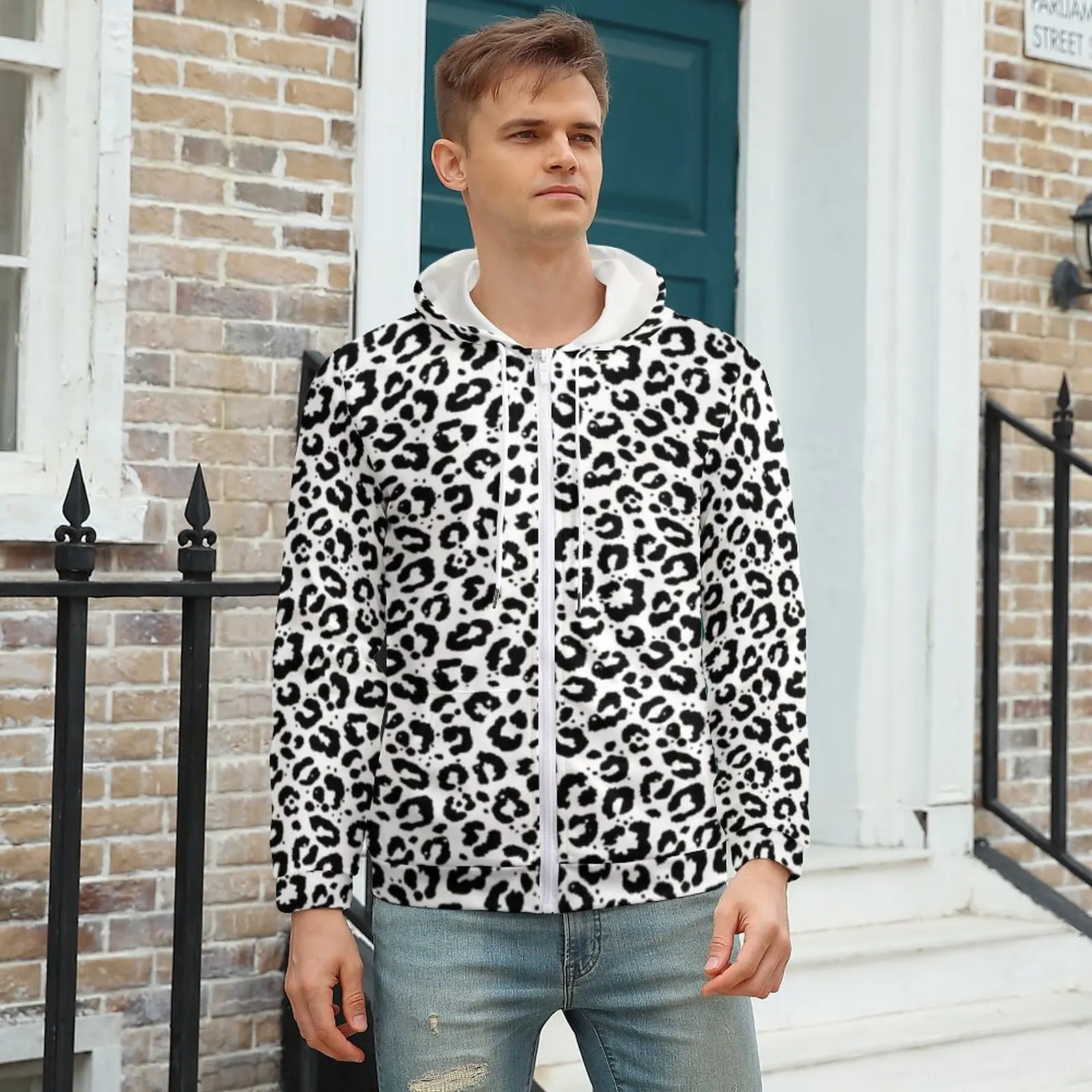 Animal Hoodies Black and White Leopard Print Autumn Polyester Hoodie Cool Zip Up Hoodie For Man Plus Size
Animal Hoodies Black and White Leopard Print Autumn Polyester Hoodie Cool Zip Up Hoodie For Man Plus Size