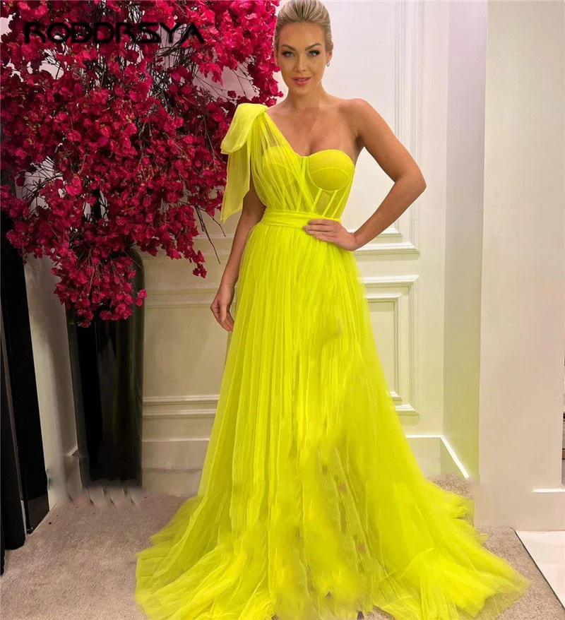 2022 Gold Mermaid Sexy Strapless Satin Evening Dress Sweetheart Neck Formal Party Prom Gown Floor Length Long robe de cocktail
2022 Gold Mermaid Sexy Strapless Satin Evening Dress Sweetheart Neck Formal Party Prom Gown Floor Length Long robe de cocktail