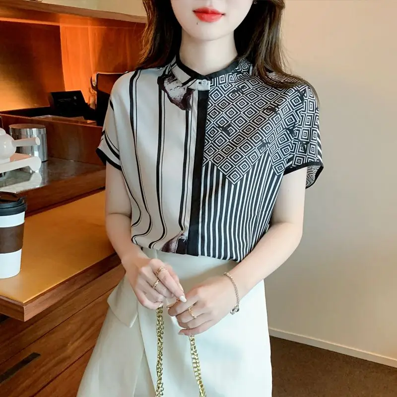 Fashion Printed O-Neck Asymmetrical Striped Shirt Women's Clothing 2023 Summer New Loose Casual Tops All-match Blouse
Fashion Printed O-Neck Asymmetrical Striped Shirt Women's Clothing 2023 Summer New Loose Casual Tops All-match Blouse