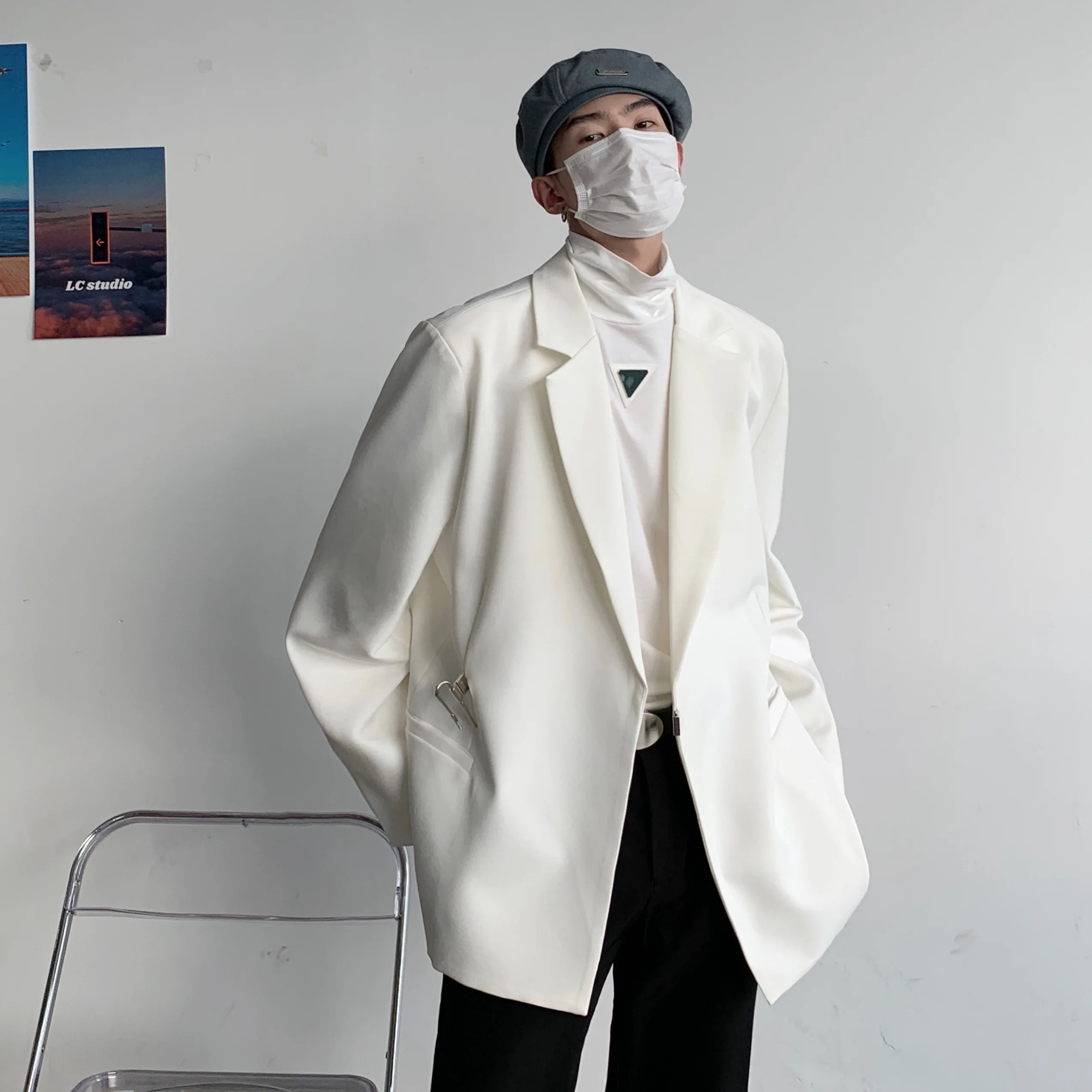 Blazers For Men Streetwear Casual White Suit Jacket Spring Autumn Loose Long Sleeve Tops Korean Fashion Black Terno Masculino
Blazers For Men Streetwear Casual White Suit Jacket Spring Autumn Loose Long Sleeve Tops Korean Fashion Black Terno Masculino