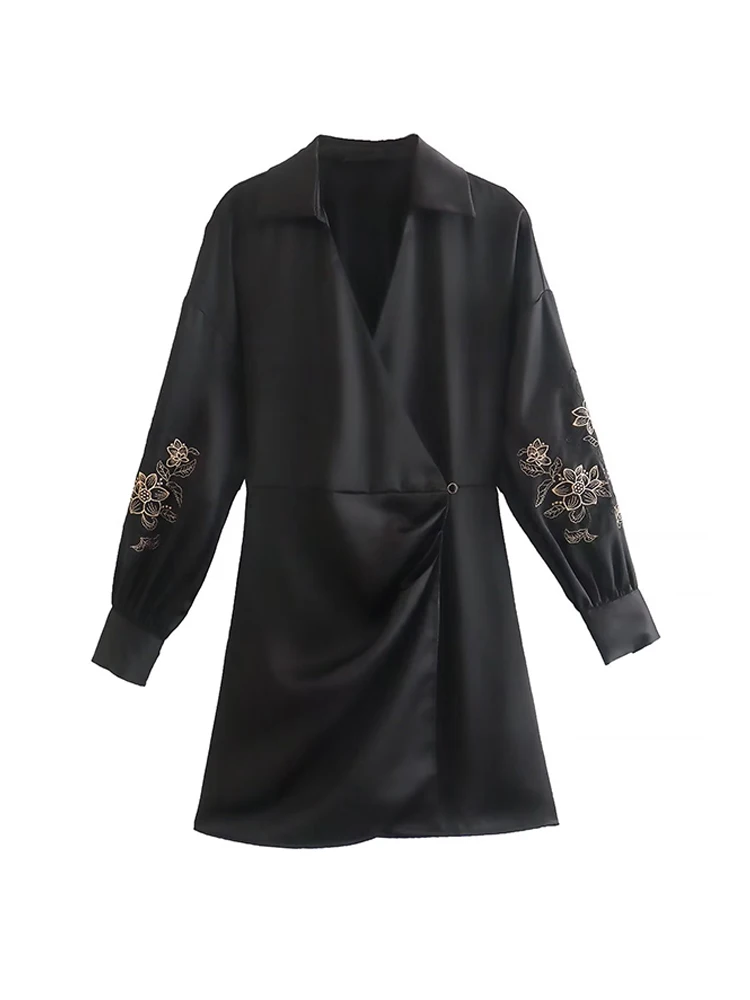 Women Floral Embroidery Chic Dress Long Sleeve Black Satin Wrap A-line Dresses
Women Floral Embroidery Chic Dress Long Sleeve Black Satin Wrap A-line Dresses