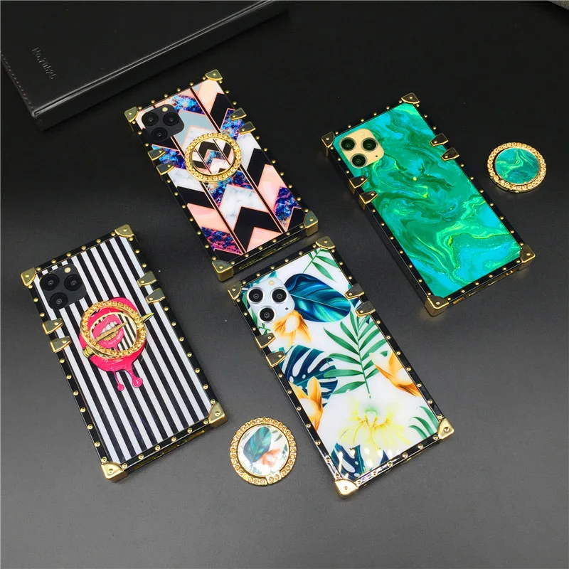 Fashion Flower Lips Phone Cover Luxury Gold Square Case for Samsung Galaxy S21 Ultra S10 S22 PLUS S20 FE S8 S9 Note 20 Ultra 10
Fashion Flower Lips Phone Cover Luxury Gold Square Case for Samsung Galaxy S21 Ultra S10 S22 PLUS S20 FE S8 S9 Note 20 Ultra 10