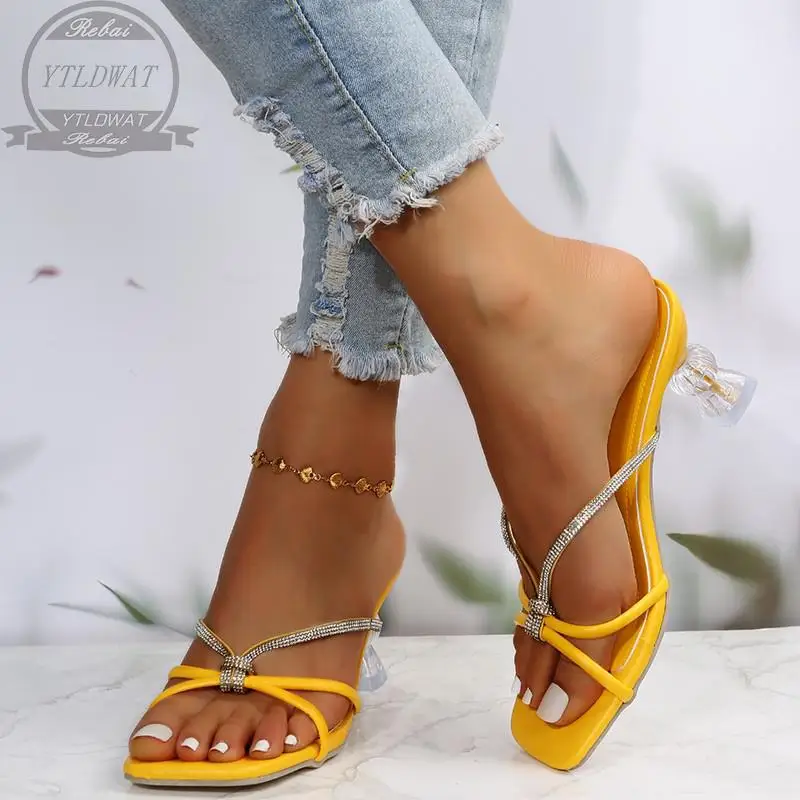 YTLDWAT 2022 Summer New Women Slipper Fashion Narrow Band Ladies Slides Shoes Elegant High Wedge Heel Outdoor Beach Sandal
YTLDWAT 2022 Summer New Women Slipper Fashion Narrow Band Ladies Slides Shoes Elegant High Wedge Heel Outdoor Beach Sandal