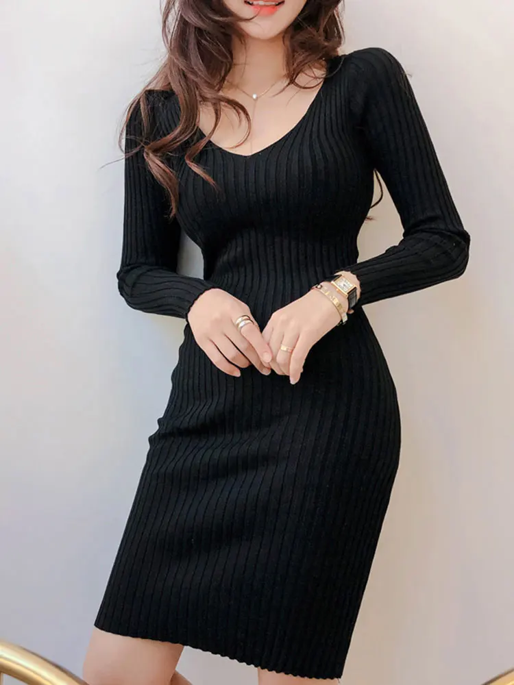 Dresses For Women 2022 Sexy V Neck Slim Bodycon Mini Black Knitted Dress Elastic Long Sleeve Winter Clothes New Sweater Dress
Dresses For Women 2022 Sexy V Neck Slim Bodycon Mini Black Knitted Dress Elastic Long Sleeve Winter Clothes New Sweater Dress