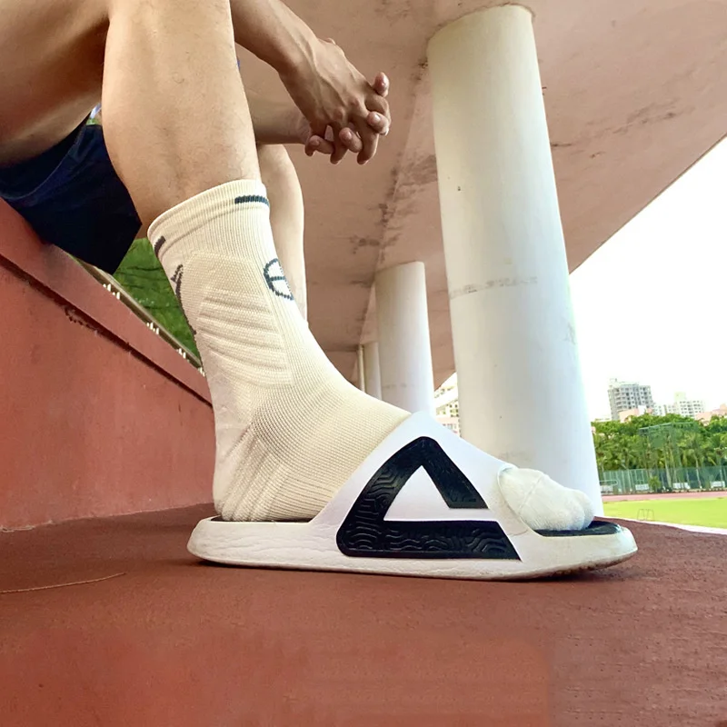 Practical Professional Basketball Socks Towel Bottom High Tube Breathable Sports Elite Men Middle Tube High Helper Tube Training
Practical Professional Basketball Socks Towel Bottom High Tube Breathable Sports Elite Men Middle Tube High Helper Tube Training