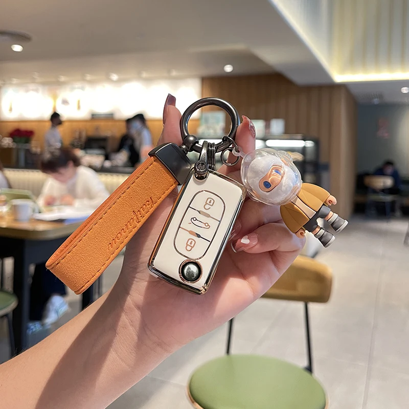 Leather Keyring Cute Boy Doll TPU 3 Button Key Case for Peugeot 407 407 307 308 607 Flip Folding Key Case Fob Shell Key Cover
Leather Keyring Cute Boy Doll TPU 3 Button Key Case for Peugeot 407 407 307 308 607 Flip Folding Key Case Fob Shell Key Cover