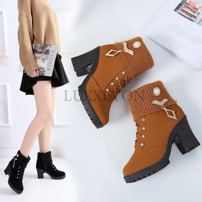 New Women Boots Winter Outdoor Keep Warm Fur Boots Waterproof Women's Snow Boots Thick Heel with Round Head Short Boot
New Women Boots Winter Outdoor Keep Warm Fur Boots Waterproof Women's Snow Boots Thick Heel with Round Head Short Boot