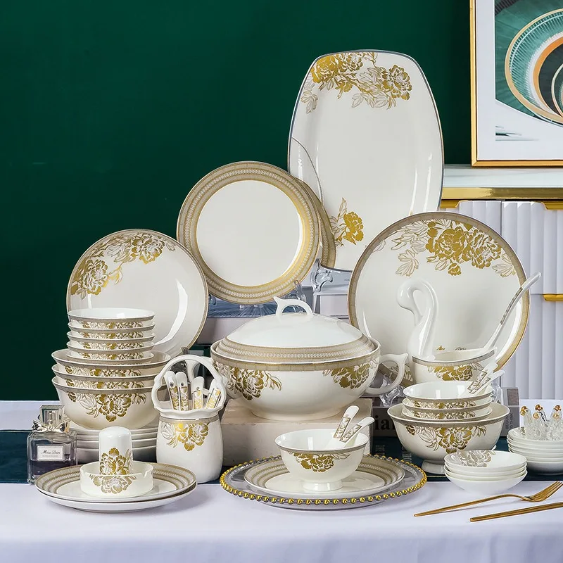 Jingdezhen europeu osso china tigelas e pauzinhos combinação presente dando jiapin cerâmica utensílios de mesa presente atacado
Jingdezhen europeu osso china tigelas e pauzinhos combinação presente dando jiapin cerâmica utensílios de mesa presente atacado