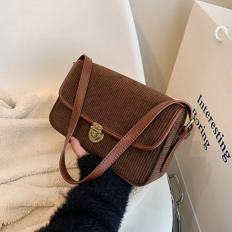 Woman Underarm Shoulder Bags Ladies Vintage PU Leather Winter New Female Designer Handbags For Women Corduroy Clutch Women's Bag
Woman Underarm Shoulder Bags Ladies Vintage PU Leather Winter New Female Designer Handbags For Women Corduroy Clutch Women's Bag