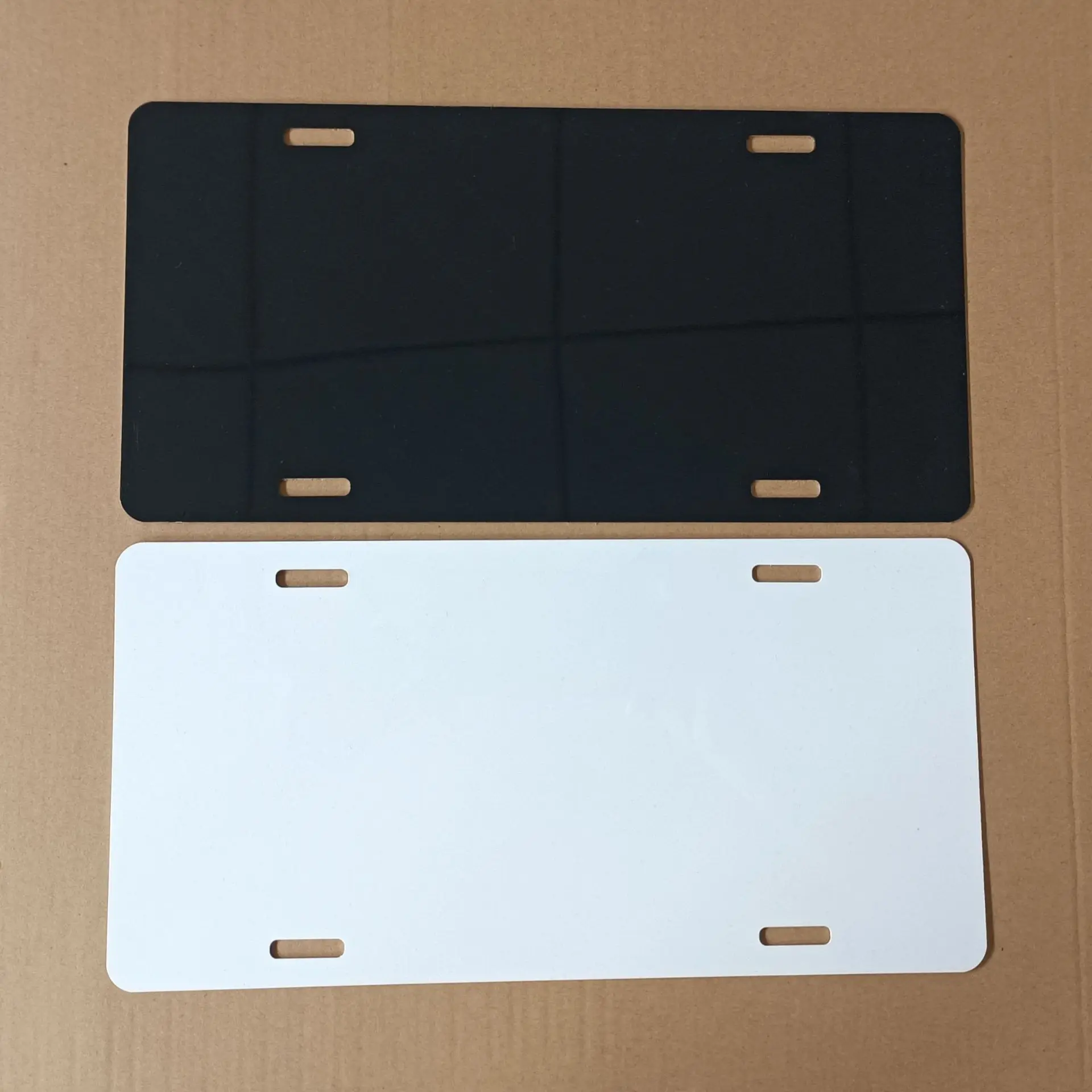 12x6" Sublimation Blank Metal Car License Plate Heat Transfer Printing DIY Sublimation Car License Plate DH6799
12x6" Sublimation Blank Metal Car License Plate Heat Transfer Printing DIY Sublimation Car License Plate DH6799