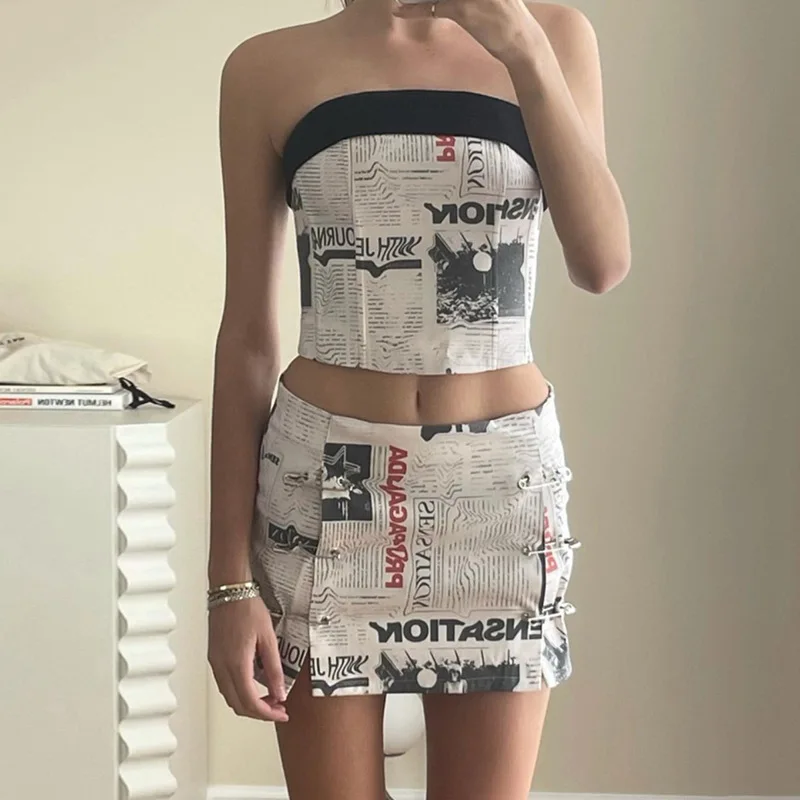 Woman 2pcs dress set The newspaper Printed Off Shoulder Mini Crop Vest+Pin Skirt S-L K22S12762
Woman 2pcs dress set The newspaper Printed Off Shoulder Mini Crop Vest+Pin Skirt S-L K22S12762