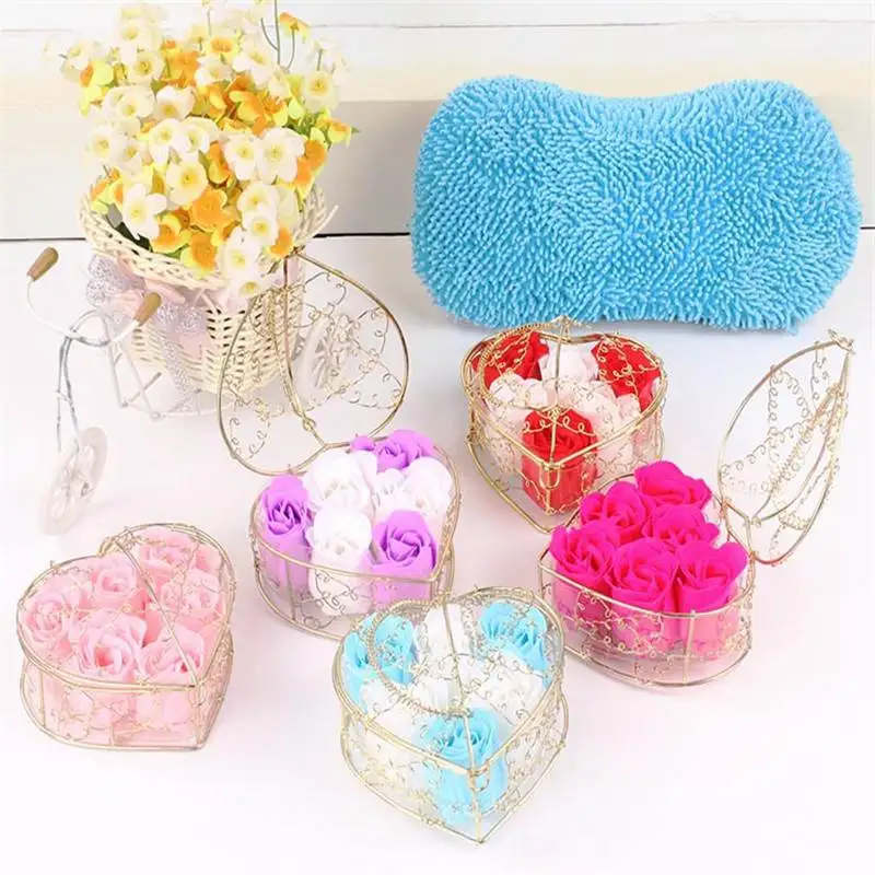 Iron BasketCreativeGift Roses Gift Box Practical Small Valentine's Day Festival Activity Supplies
Iron BasketCreativeGift Roses Gift Box Practical Small Valentine's Day Festival Activity Supplies