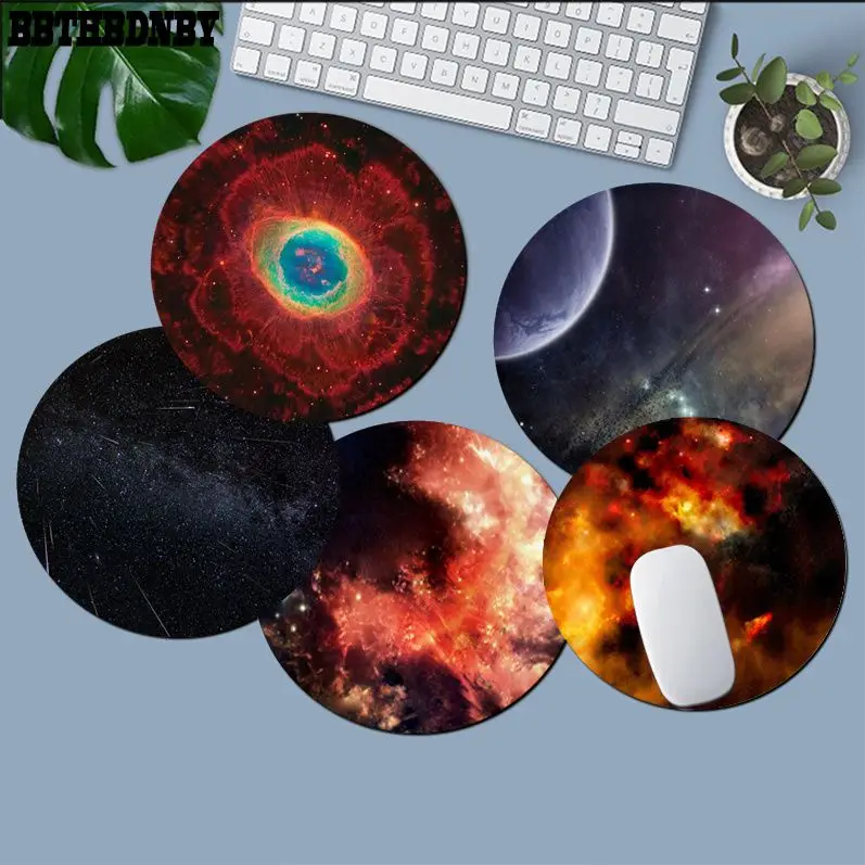 Space DIY Round Kawaii Cartoon Anime Gaming Mouse Pad Keyboard Mouse Mats Deskpad Girls For Teen Girls Bedroom 
Space DIY Round Kawaii Cartoon Anime Gaming Mouse Pad Keyboard Mouse Mats Deskpad Girls For Teen Girls Bedroom