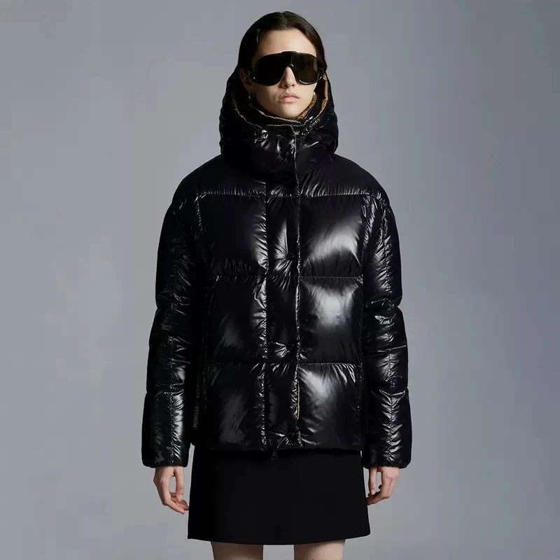 2023 winter women's jacket PU coating thickened warm women's hooded down jacket y2k clothes New fashion high quality coat bra
2023 winter women's jacket PU coating thickened warm women's hooded down jacket y2k clothes New fashion high quality coat bra